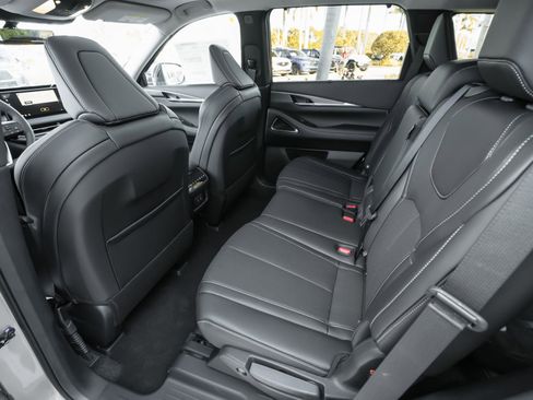 New 2026 INFINITI QX60 Luxe w/ Cargo Package image 26