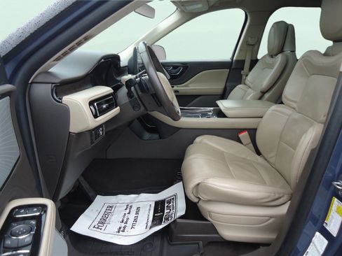 Used 2021 Lincoln Aviator Reserve w/ Equipment Group 202A image 25