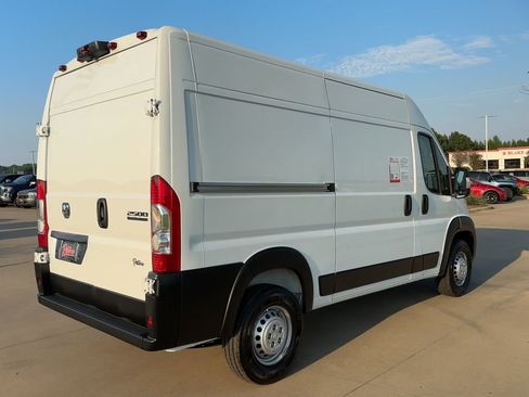 Used 2025 RAM ProMaster 2500 image 7