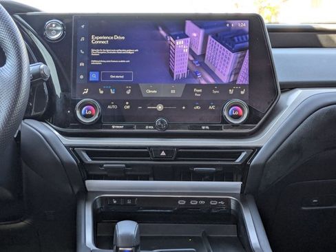 Used 2025 Lexus TX 500h AWD w/ Technology Package image 14