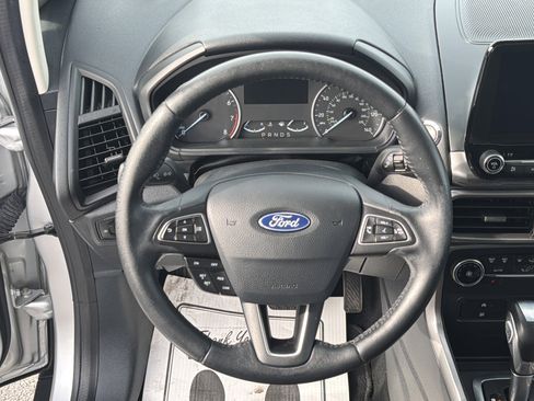 Certified 2019 Ford EcoSport SE w/ SE Convenience Package AWD/4WD image 17