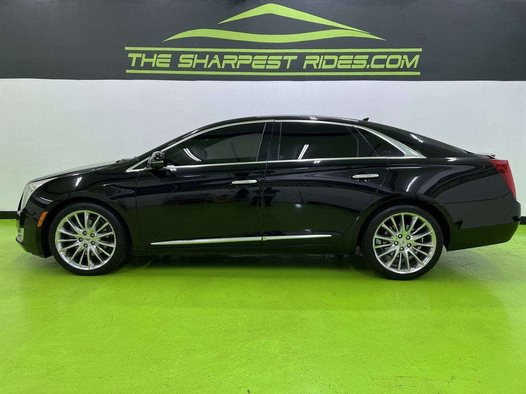Used 2013 Cadillac XTS Platinum FWD image 6