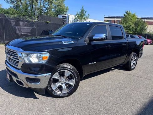 Used 2023 RAM 1500 Laramie AWD/4WD image 1