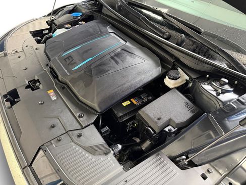 Used 2024 Hyundai Ioniq 5 SEL AWD/4WD image 30
