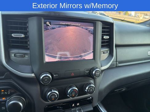 Used 2021 RAM 1500 Big Horn image 14