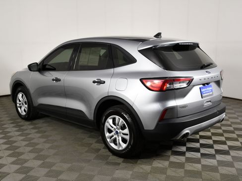 Used 2022 Ford Escape S AWD/4WD image 8