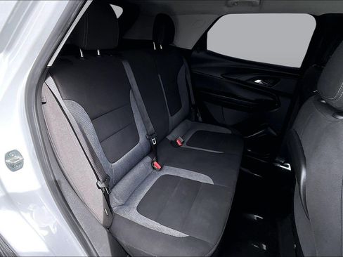 Used 2022 Chevrolet TrailBlazer LT w/ Convenience Package image 25