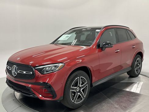 New 2026 Mercedes-Benz GLC 300 image 3