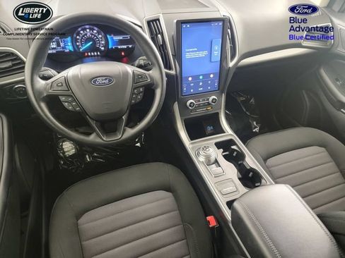 Certified 2022 Ford Edge SE w/ Black Appearance Package AWD/4WD image 32