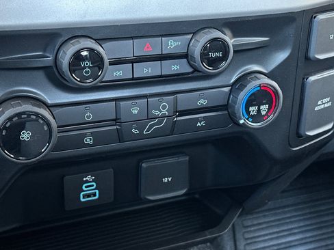 New 2026 Ford F250 XL w/ XL Chrome Package image 19