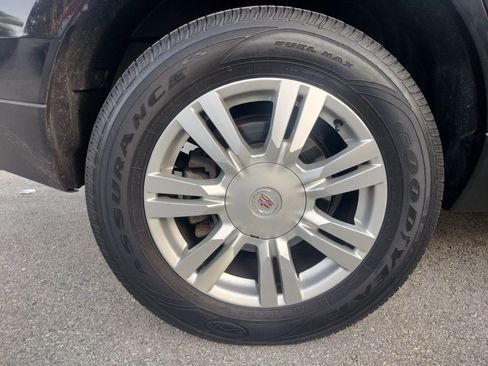 Used 2014 Cadillac SRX Luxury w/ Driver Awareness Package image 30