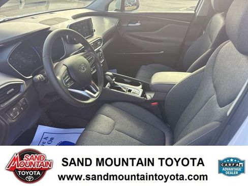 Used 2019 Hyundai Santa Fe SEL image 12