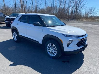 Used 2025 Chevrolet TrailBlazer LS w/ LS Convenience Package