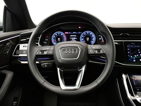 Used 2025 Audi Q8 Premium Plus image 22