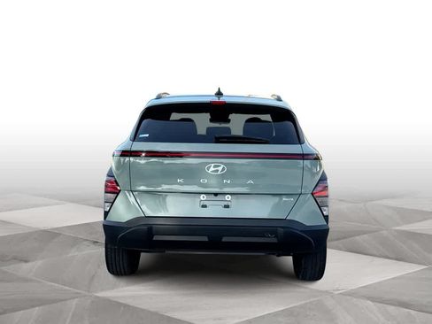 Used 2024 Hyundai Kona SEL AWD/4WD image 6