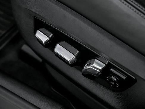 Used 2019 BMW M5 w/ Executive Package image 26