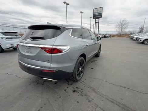 Certified 2024 Buick Enclave Essence w/ Sport Touring Edition image 8