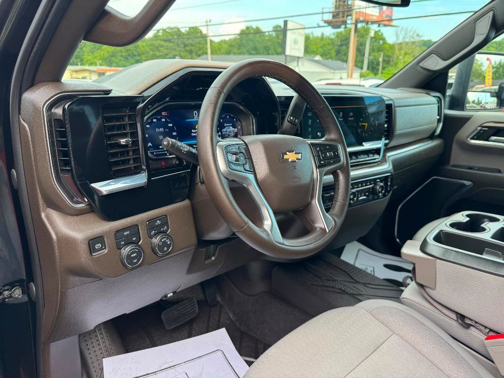 Used 2024 Chevrolet Silverado 1500 LT w/ Max Trailering Package AWD/4WD image 19
