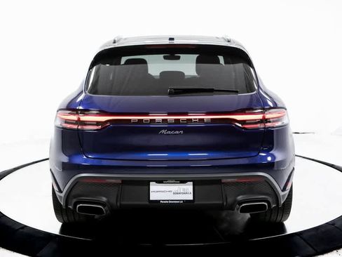 Certified 2025 Porsche Macan image 6