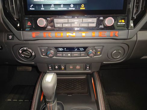 New 2026 Nissan Frontier PRO-4X w/ Pro-4x Convenience Package image 26