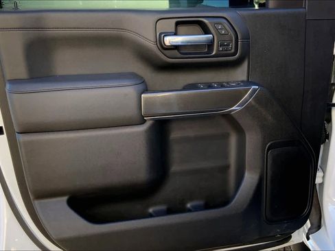 Used 2023 GMC Sierra 2500 AT4 w/ Gooseneck/5TH Wheel Package image 20