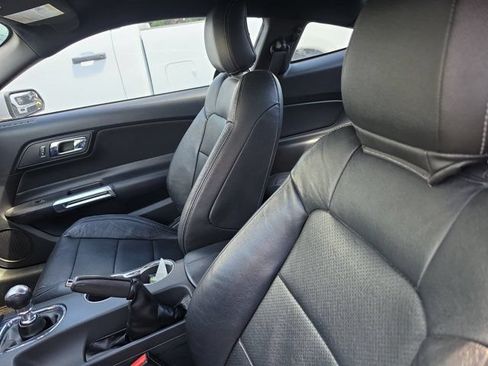 Used 2016 Ford Mustang GT w/ GT Performance Package RWD image 13