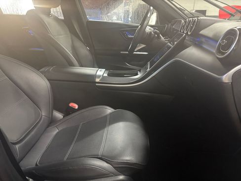Used 2024 Mercedes-Benz C 300 Sedan image 28