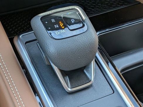 New 2026 Nissan Pathfinder Platinum image 20