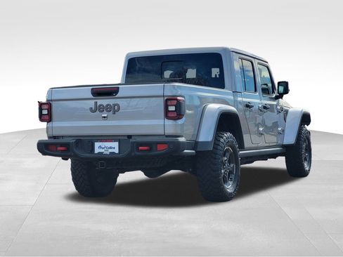 Used 2021 Jeep Gladiator Rubicon AWD/4WD image 5