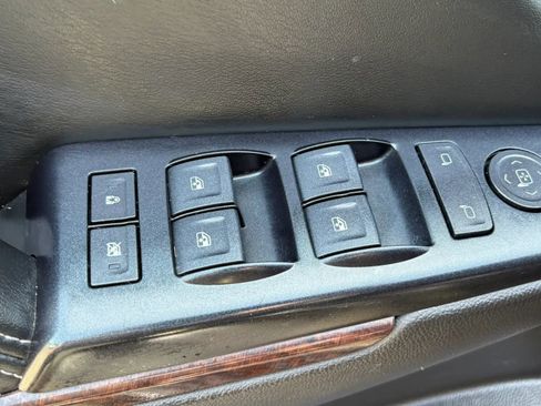 Used 2015 GMC Yukon SLE w/ Convenience Package AWD/4WD image 16
