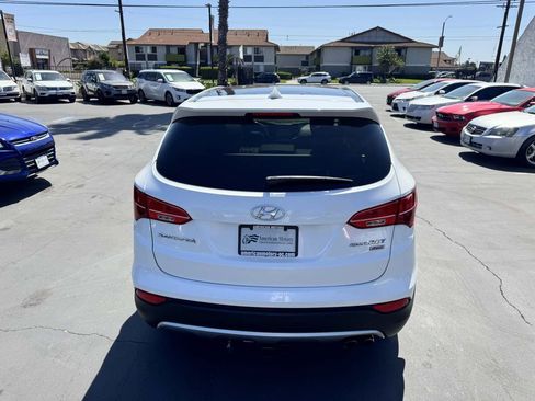 Used 2013 Hyundai Santa Fe Sport 2.0T w/ Technology Pkg AWD/4WD image 4
