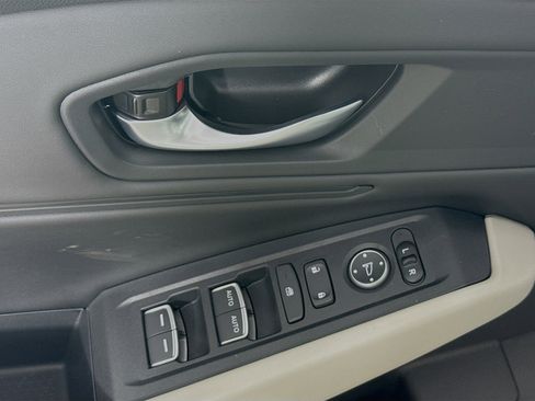 New 2025 Honda Accord SE image 19