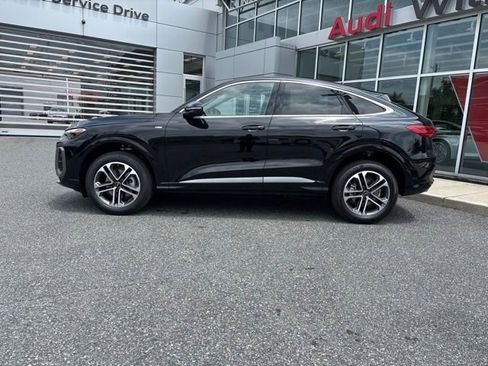 New 2026 Audi Q5 Premium AWD/4WD image 2