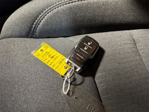 Used 2022 RAM 1500 Big Horn image 32