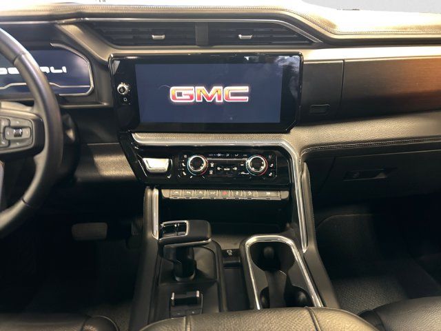 Used 2023 GMC Sierra 1500 Denali w/ Denali Reserve Package AWD/4WD image 12