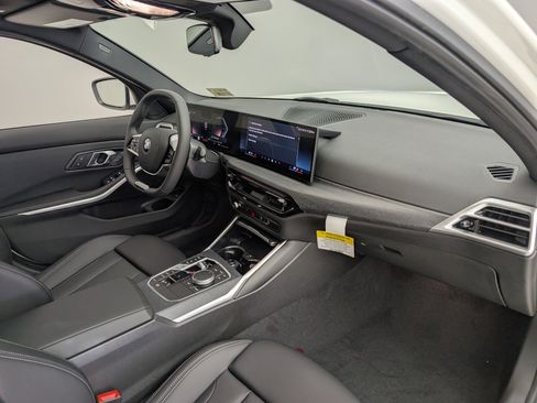 Used 2026 BMW 330i Sedan w/ Convenience Package RWD image 62