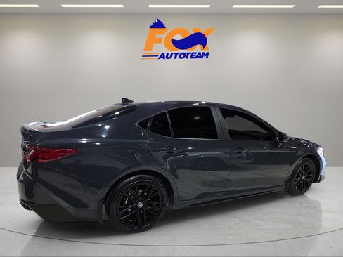 Certified 2025 Toyota Camry SE w/ Convenience Package FWD image 5
