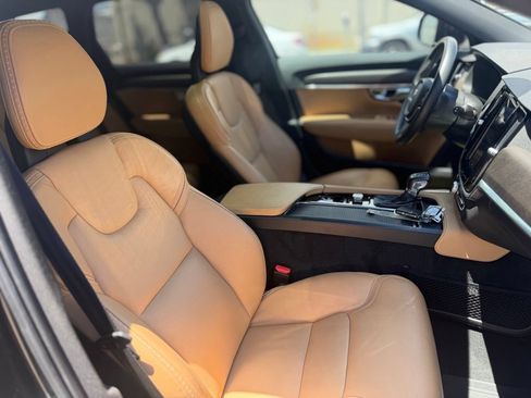 Used 2018 Volvo V90 T5 Cross Country w/ Convenience Package AWD/4WD image 13