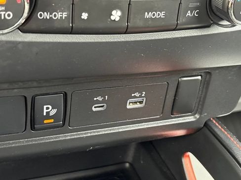 Certified 2024 Nissan Frontier PRO-4X w/ Technology Package AWD/4WD image 19