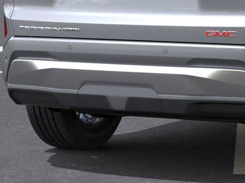 New 2026 GMC Terrain Denali w/ LPO, Floor Liner Package image 14