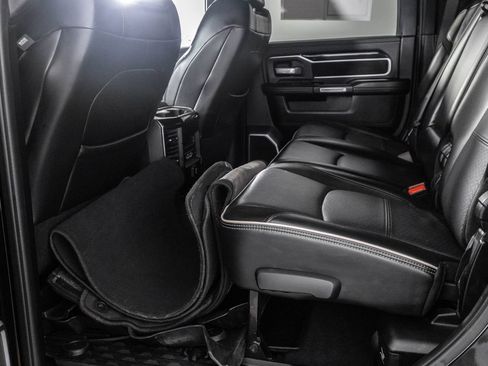 Used 2019 RAM 2500 Laramie AWD/4WD image 36