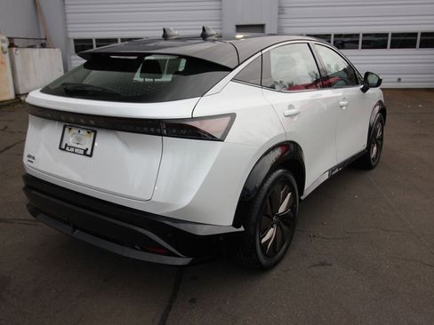 Used 2023 Nissan Ariya FWD image 3