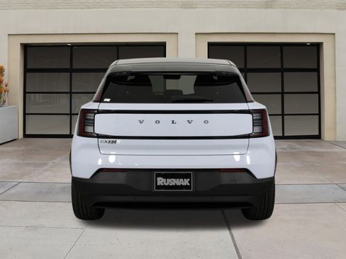 New 2026 Volvo EX30 Ultra image 4