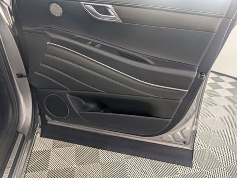 Used 2024 Genesis GV80 2.5T image 35