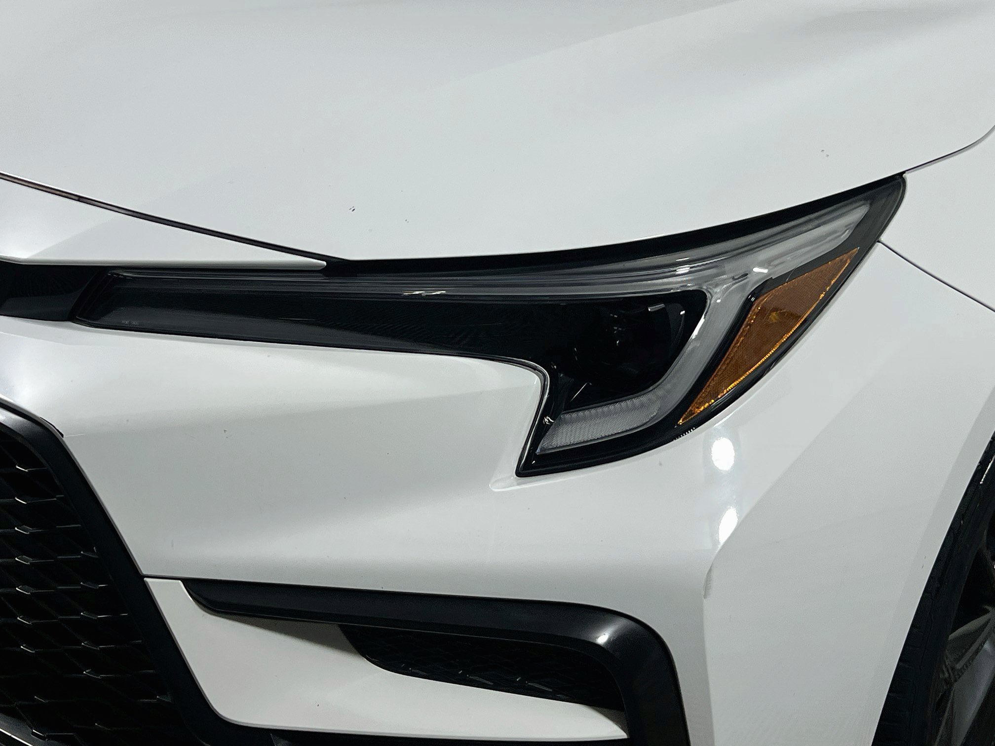 Used 2024 Toyota Corolla SE FWD image 12