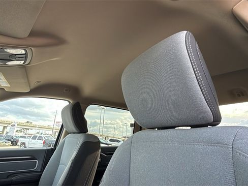 Used 2019 RAM 2500 Big Horn image 14