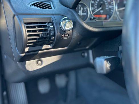 Used 1998 BMW Z3 1.9 image 28