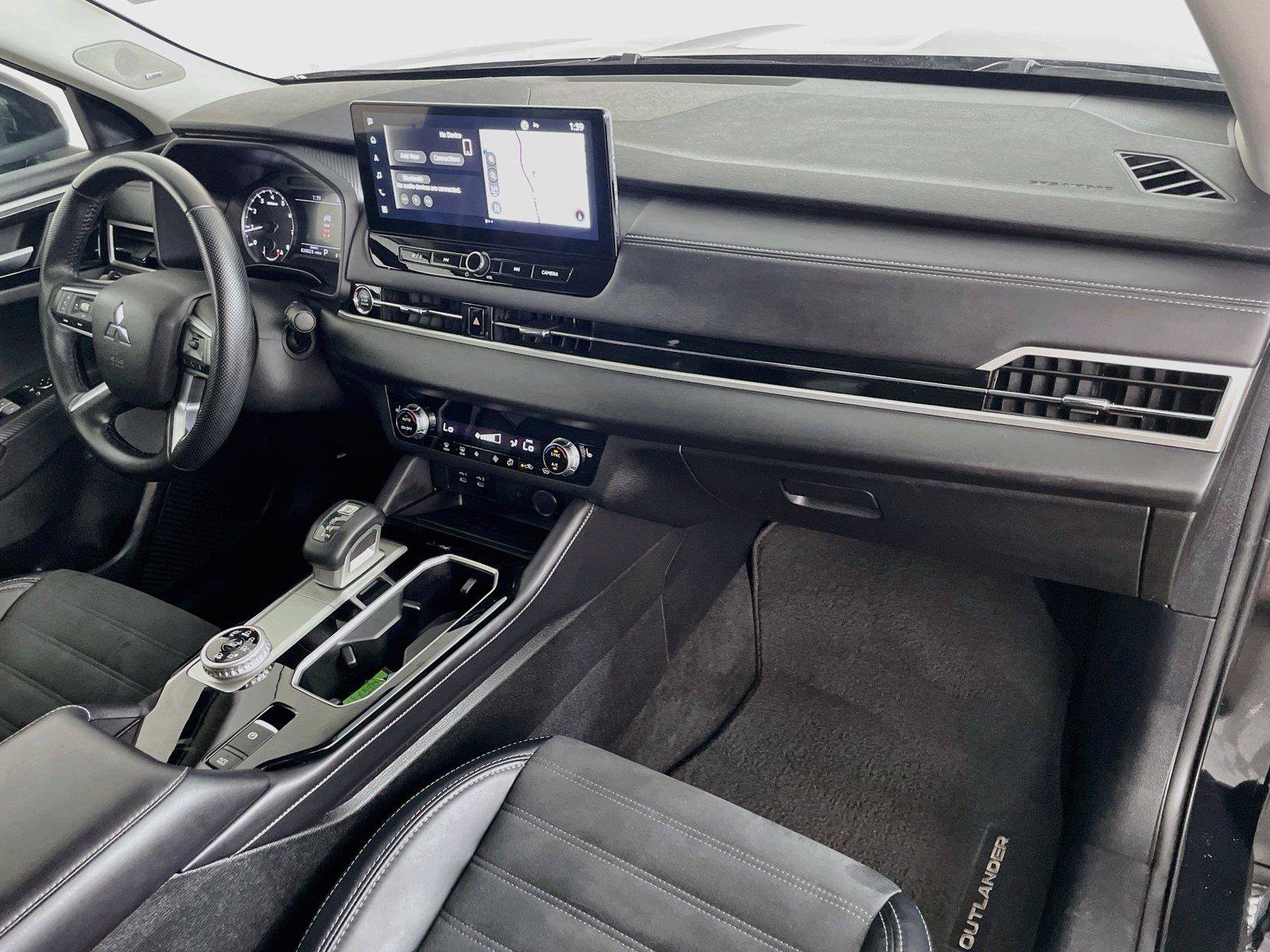 Used 2025 Mitsubishi Outlander SE AWD/4WD image 33