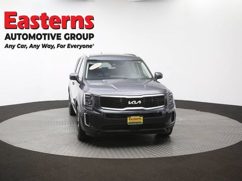 Used 2022 Kia Telluride EX AWD/4WD image 55