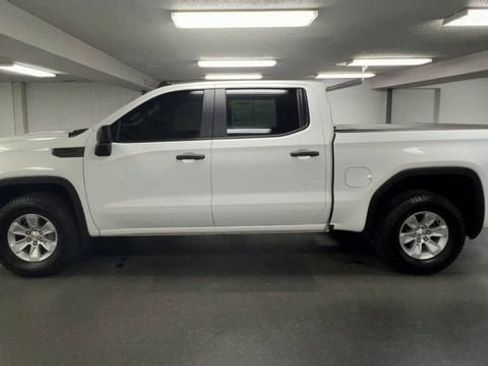 Certified 2024 GMC Sierra 1500 Pro w/ Pro Value Package AWD/4WD image 5